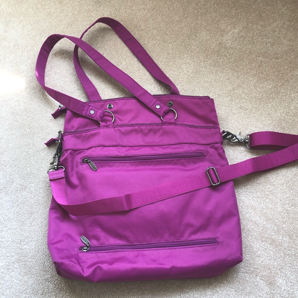 Baggalini shoulder bag